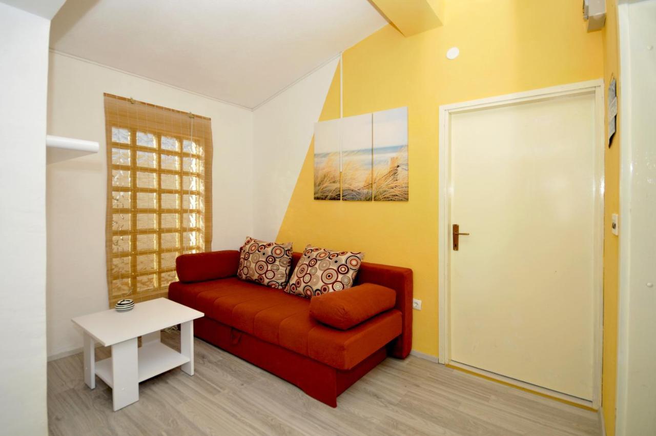 Apartments With A Parking Space Okrug Donji, Ciovo - 13732 Donji Okrug  Bagian luar foto