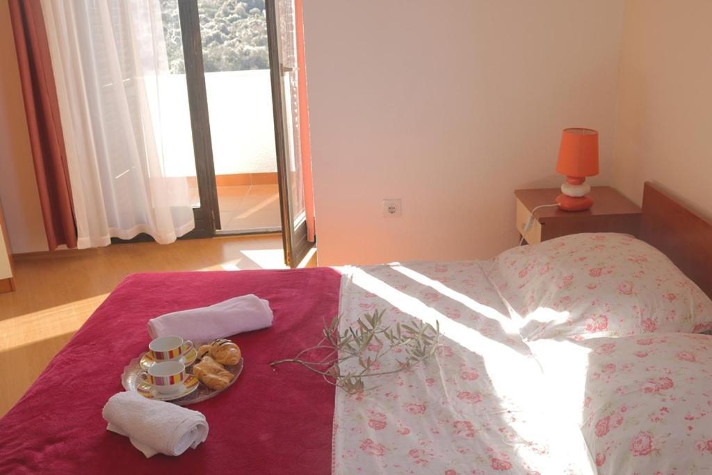 Apartments With A Parking Space Okrug Donji, Ciovo - 13732 Donji Okrug  Bagian luar foto